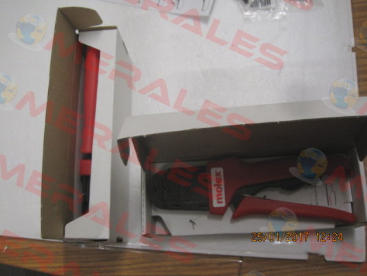 63819-0100  Molex