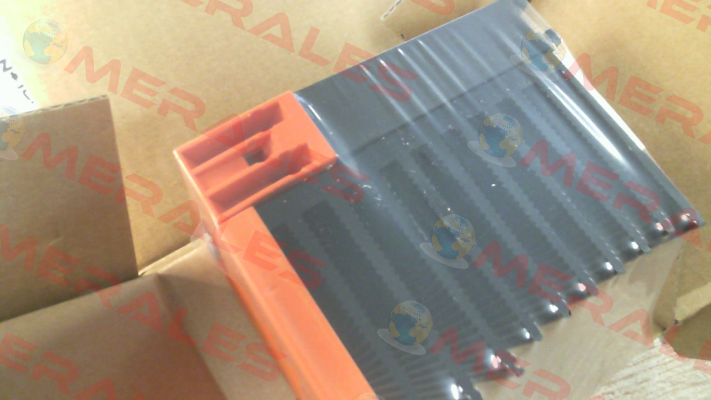 p/n: 0050523, Type: BF9250.03/001 UH=DC24V     3xAC 15A Dold