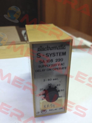ST100 220V Carlo Gavazzi